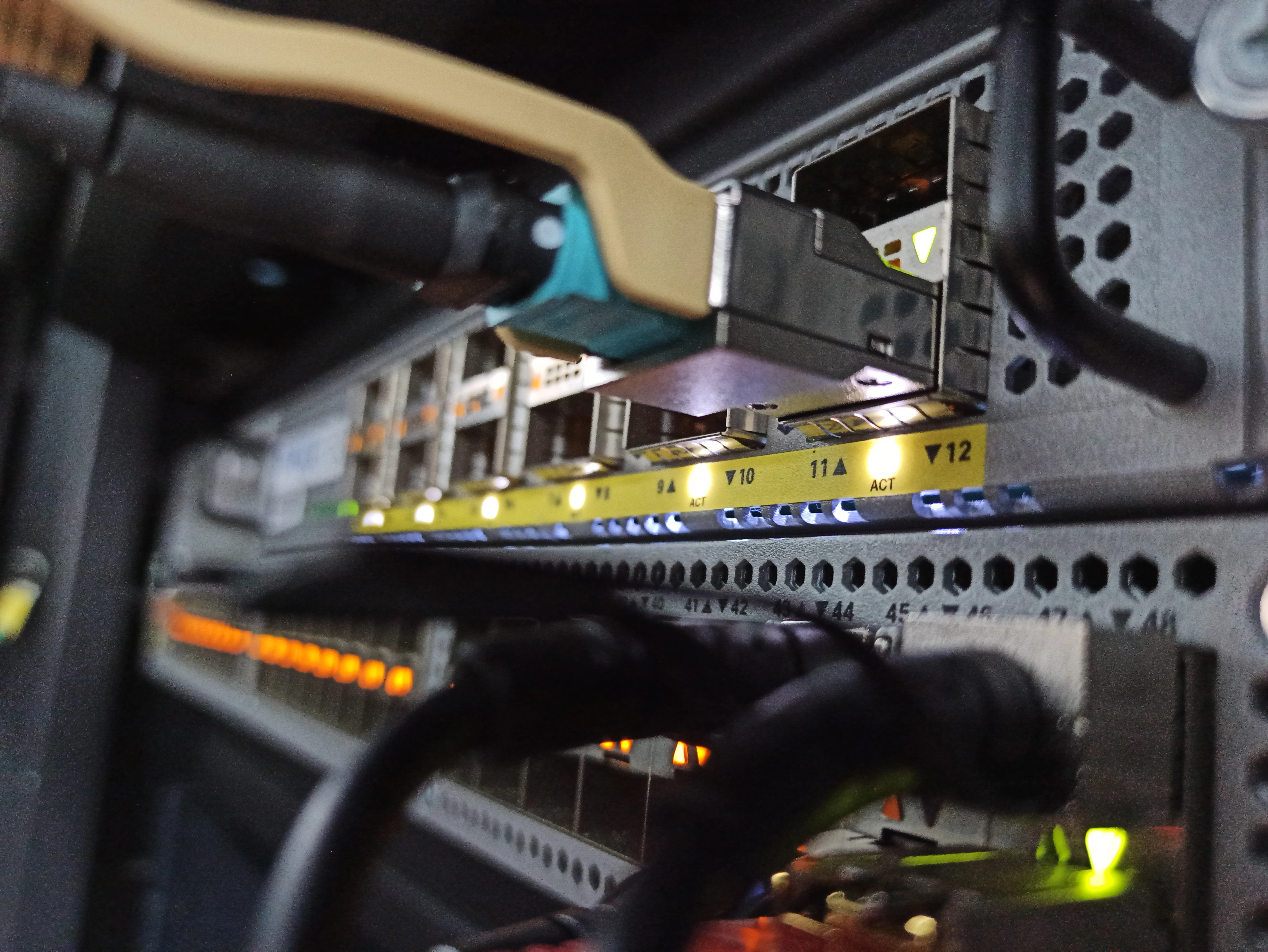 Routeur avec multiples transits